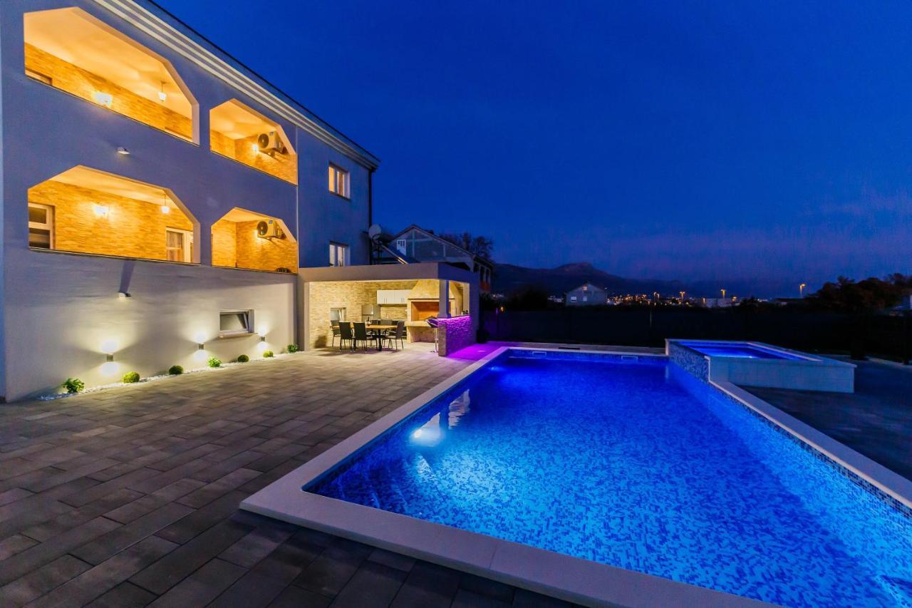 Villa Lamarin Kaštela エクステリア 写真