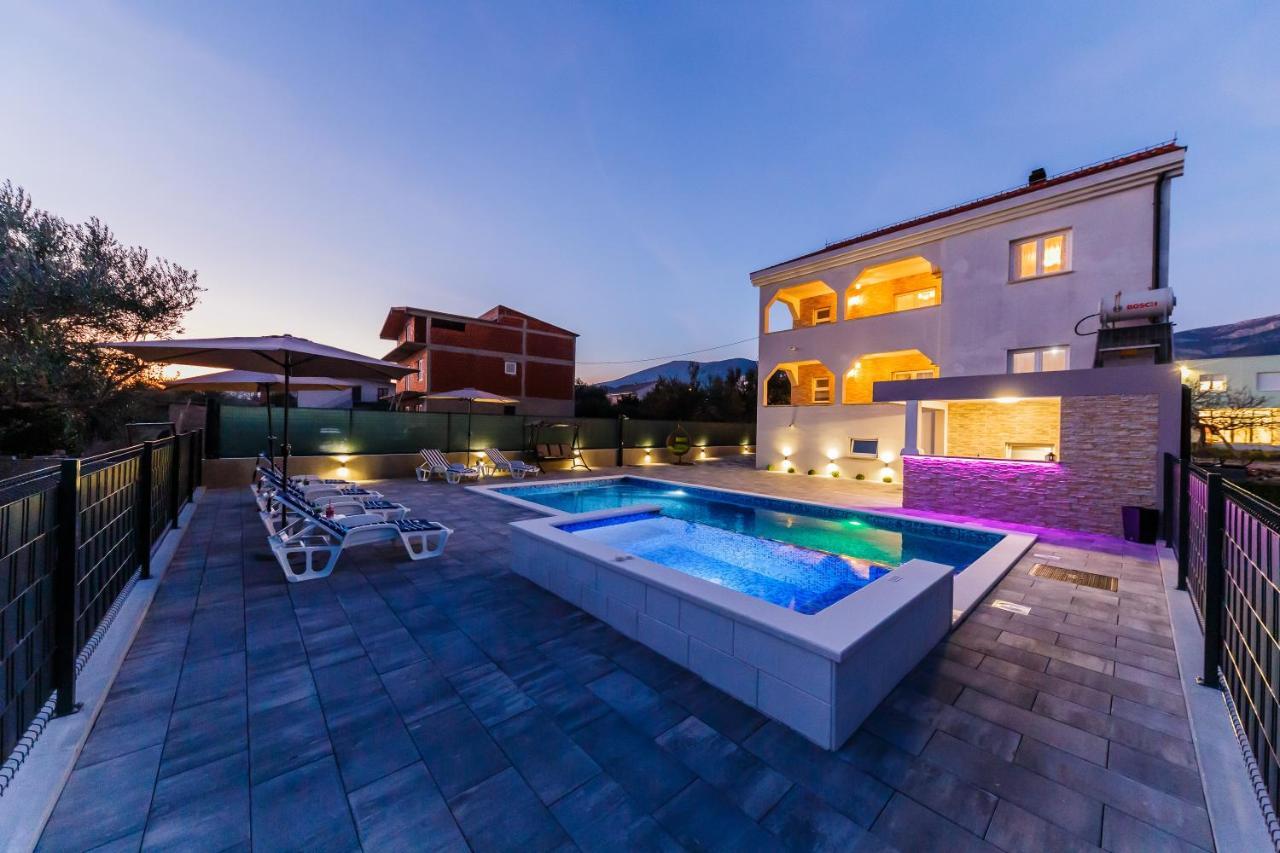 Villa Lamarin Kaštela エクステリア 写真