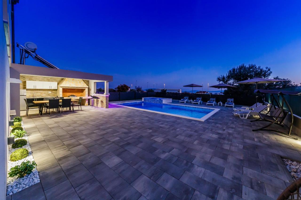 Villa Lamarin Kaštela エクステリア 写真