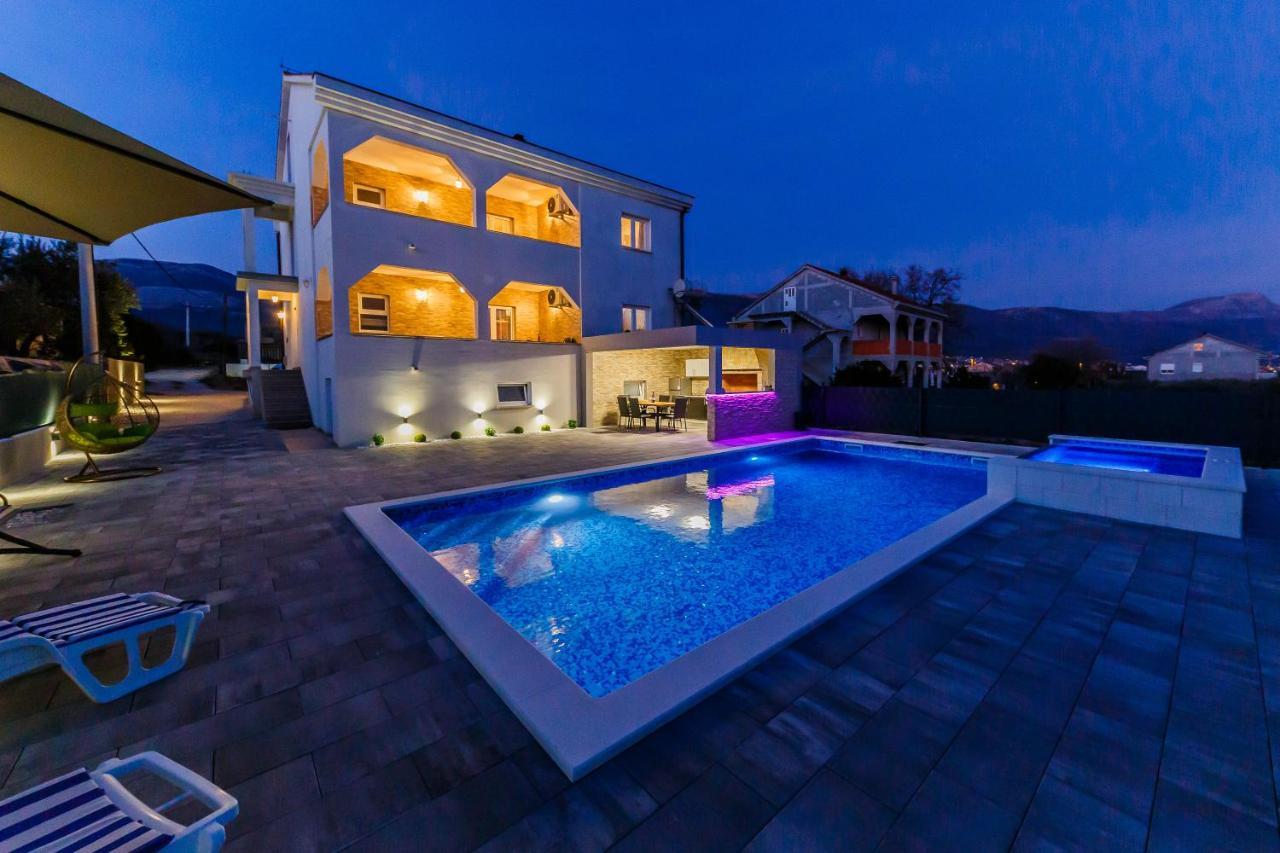 Villa Lamarin Kaštela エクステリア 写真